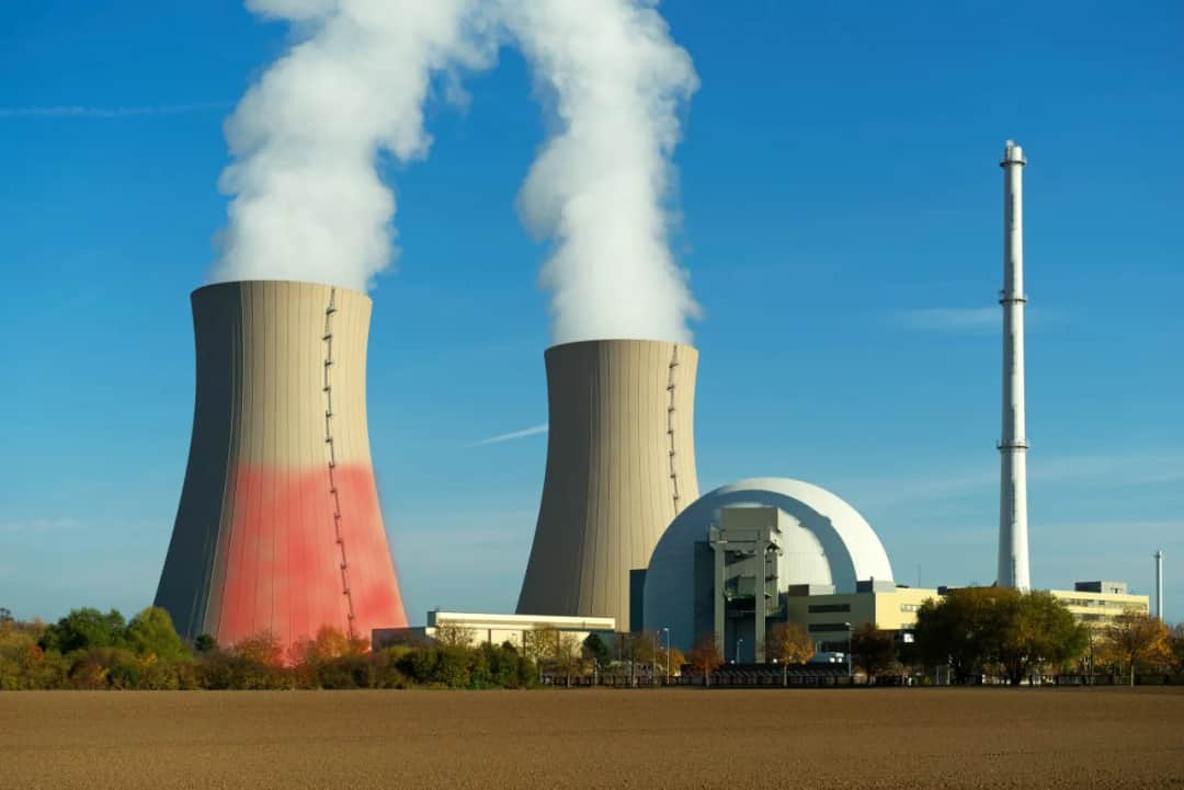 Elektrownia jądrowa: Klucz do energii Polski? Jak działa i czy jest bezpieczna?